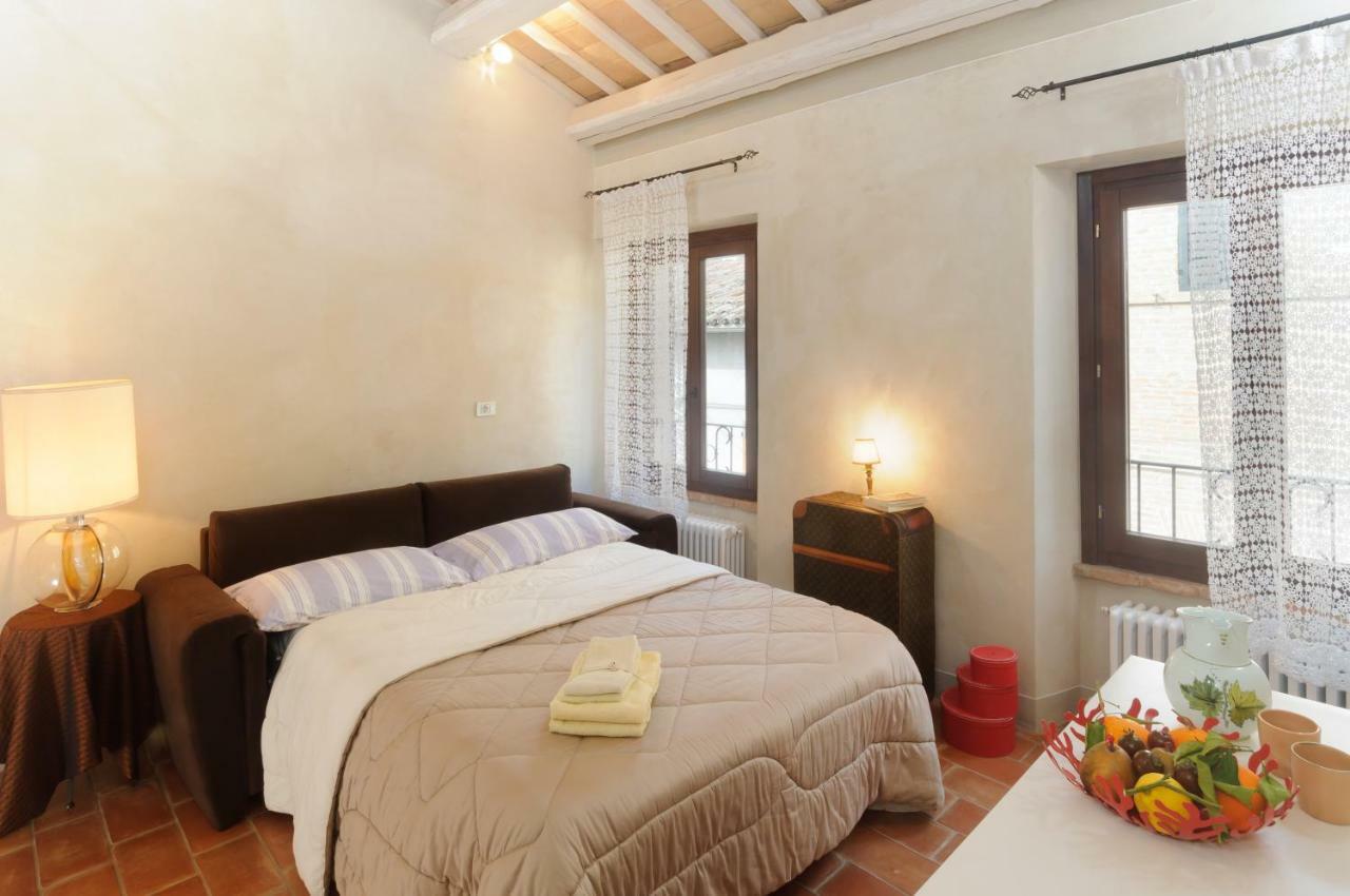 Pomarancio Bnb Saludecio Exterior foto